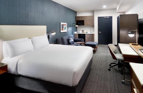 Atlanta Hotel | Courtyard by Marriott Atlanta Dunwoody