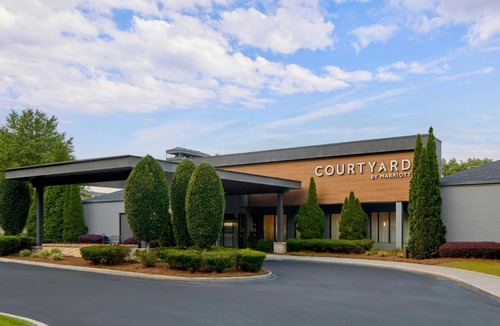 Cumberland Hotel | Courtyard by Marriott Atlanta Windy Hill/Ballpark