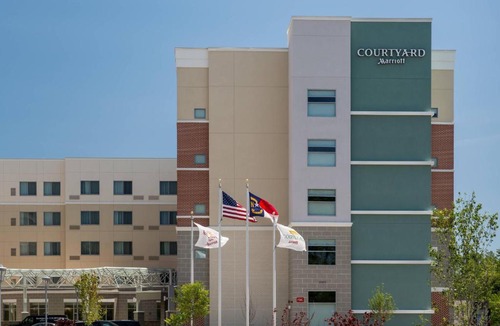 Umstead Hotel | Courtyard by Marriott Raleigh-Durham Airport/Brier Creek