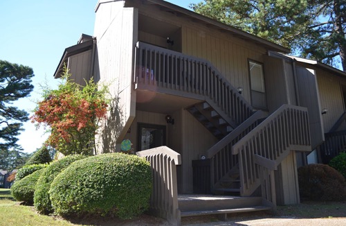 Pinehurst Condo | Cozy 1 bedroom condo in walking distance to the Club, the Cradle & the Village!