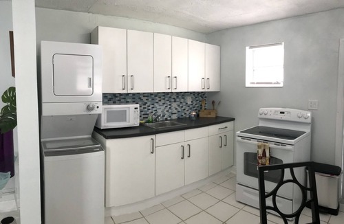 Buena Vista Cottage | Cozy 1 bedroom cottage - Z amazing heart of Miami