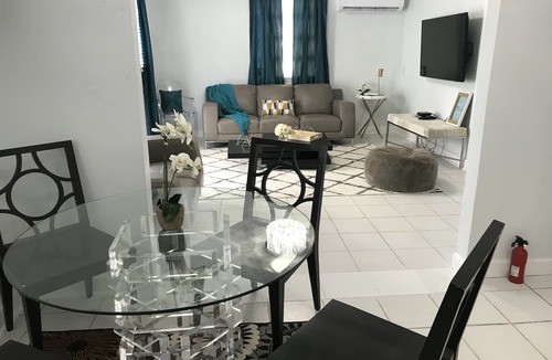 Buena Vista Cottage | Cozy 1 bedroom cottage - Z amazing heart of Miami
