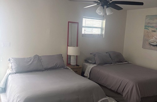 Poiciana Park II Apartment | Cozy 1-bedroom apartment in gorgeous West Palm Beach with AC
