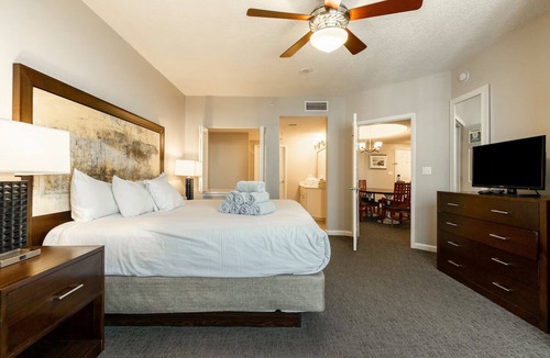 Daytona Beach Resort | Cozy 2-Bedroom Deluxe Suite in Beautiful Daytona Beach!