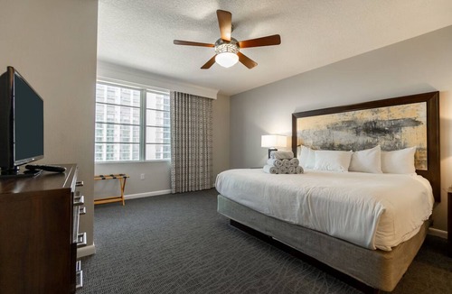 Daytona Beach Resort | Cozy 2-Bedroom Deluxe Suite in Beautiful Daytona Beach!