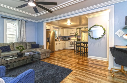 Greensboro House | Cozy 3bdrm 2ba mins from Downtown