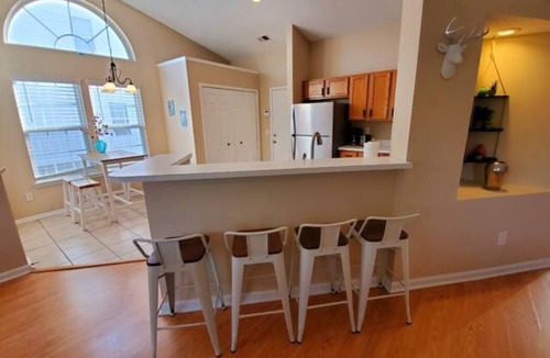 Paw Creek House | Cozy 3BR/2BA in North Lake Area