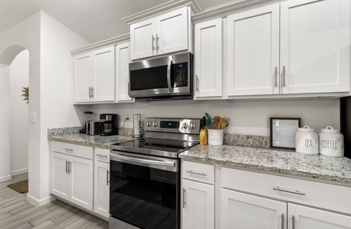 Poinciana House | Cozy 4 Bedrooms New Construction Home