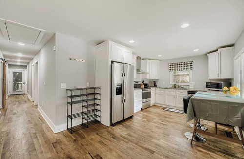 Pittsburgh House | Cozy Atlanta Haven | 3 BR w/Fenced Backyard