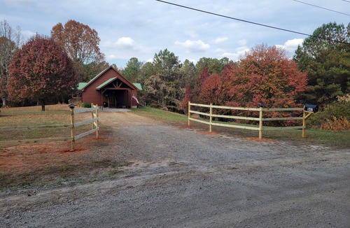 Copperhill Cabin | Cozy Cabin at Copperhill, Tn. Fire Pit, Hot Tub, Nature Trails.WOW