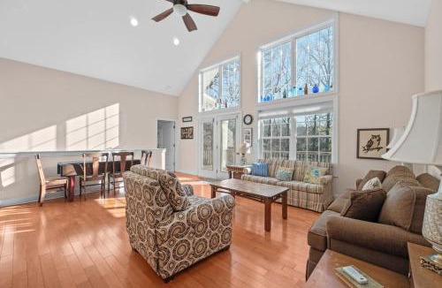 Bowling Green House | Cozy Cove Cottage on Lake Wylie