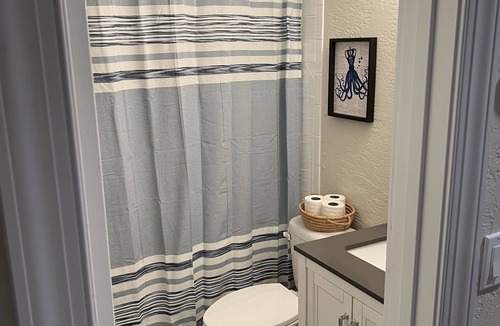 Town Of Blake House | Cozy Daybreak Home in Daytona Beach - Near it all!