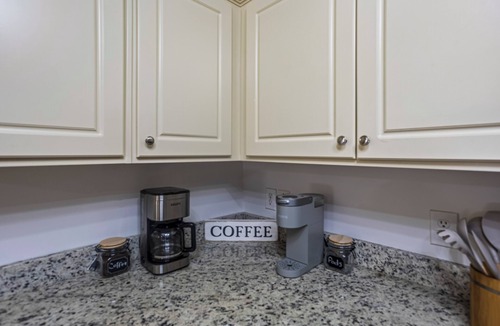 Aiken House | Cozy Downtown Aiken