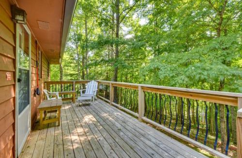 Hiawassee House | Cozy Hiawassee Cabin - 4 Mi to Lake Chatuge!