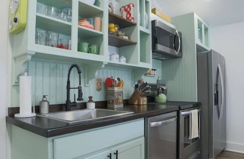 Northside House | Cozy Historic Cottage | Walk to Northshore