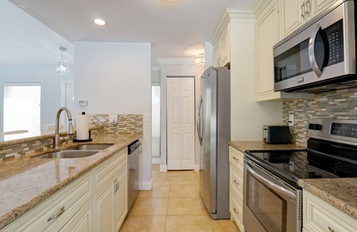 Tropic Palms House | Cozy home with new pool. Great location. 1 mile to beach. Close to main streets.