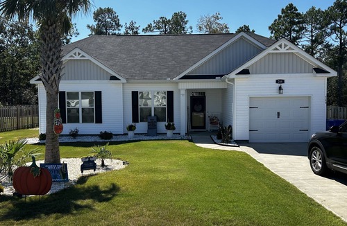 Langley House | Cozy masters week home