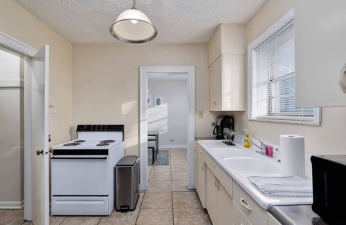 Anniston Apartment | Cozy, modest apartment sleeps 6!
