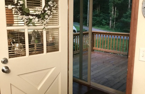 Wolf Laurel House | Cozy Mountain Cottage with Fenced Backyard in Wolf Laure Resort