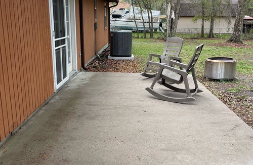 Lake City House | Cozy, Peaceful and Quiet Deerwood Cottage
