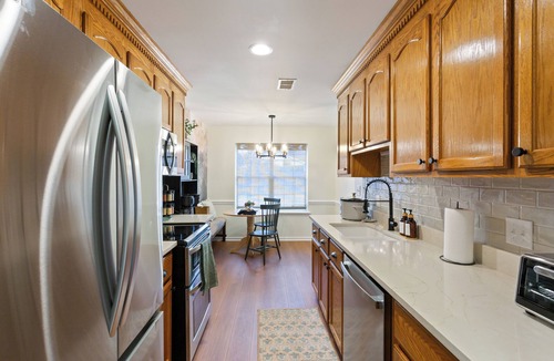 Warner Robins House | Cozy Pet-friendly Ranch near Robins Air Force Base