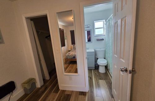 Little Haiti Apartment | Cozy Place Near Design District - 4