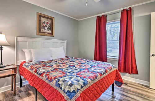 Sanford House | Cozy & Quiet Sanford Home ~ 5 Mi to Downtown!