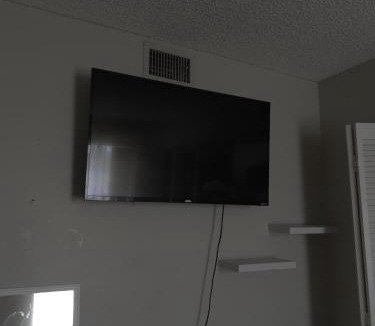 Greenacres Hostel | Cozy room for rent