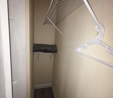 Bearss Plaza House | Cozy Stay in Tampa