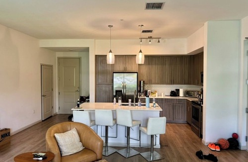 Juno Beach House | Cozy Townhome in Paradise , 5 mins to the beach.