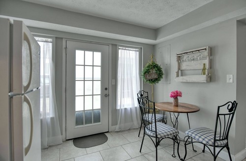Powell Apartment | Cozy & Unique Private Guest House! 15 mins to Downtown and UT