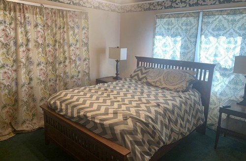 Tallahassee Apartment | Cozy Upstairs Studio