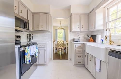 Fortson House | Crowning Glory w Pool & GameRoom