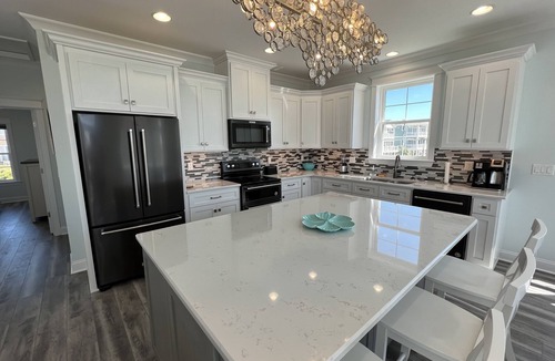Sunset Beach House | Custom 3BR 3BA with Private Pool & Elevator - new in 2022