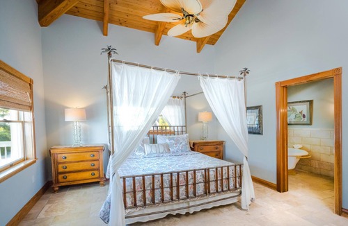 Islamorada Resort | Custom-Built Oceanfront Caribbean Home w/Incredible Ocean & Sunrise Views