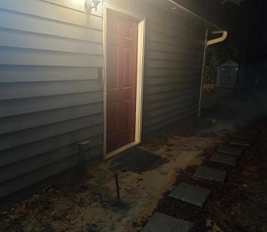 Tallahassee Apartment | Cute Comfy Studio Prime Location