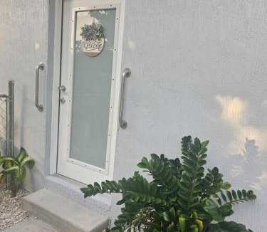 Ludlam Apartment | D&N Property Rental