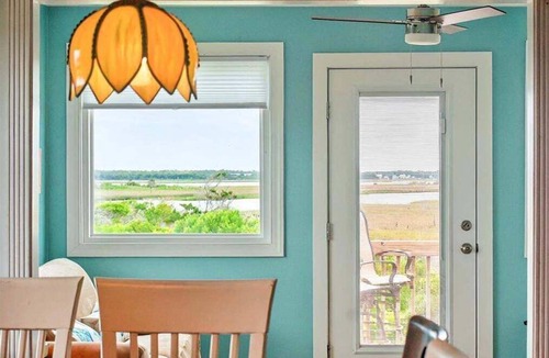 Caswell Beach House | Daddy's Dream/222 Caswell Beach Road
