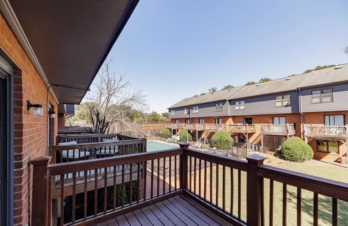Athens Condo | Dawg House On Dearing