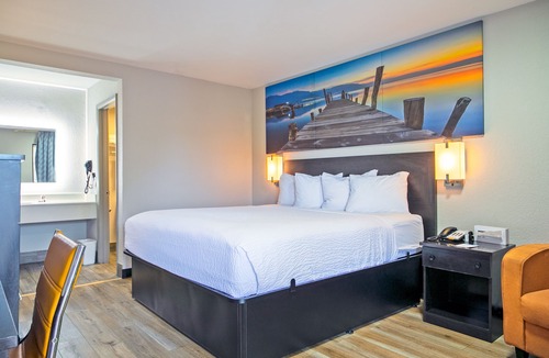 Gracewood Hotel | Days Inn by Wyndham Augusta/Fort Eisenhower