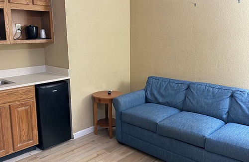 Cedartown Hotel | Days Inn by Wyndham Cedartown
