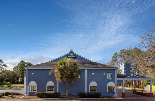 St. Andrews Hotel | Days Inn by Wyndham Columbia