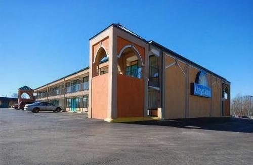 Dickson Hotel | Days Inn by Wyndham Dickson