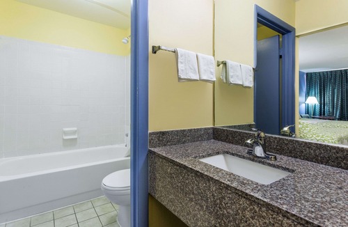 Dickson Hotel | Days Inn by Wyndham Dickson