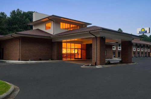 Lexington Hotel | Days Inn by Wyndham Lexington