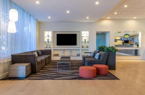 Titusville Hotel | Days Inn by Wyndham Titusville Kennedy Space Center