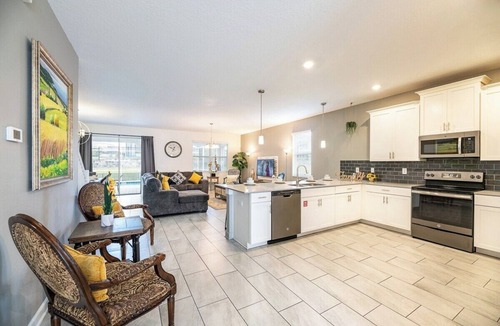 Davenport House | Dazzing 9BR/Pool/Spa/Free Waterpark (9030SD)