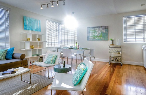 South Beach House | Deauville: fantastic SoBe location, pool
