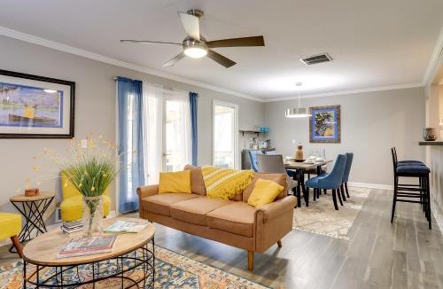 Lithonia House | Deck & Hiking Trails: Luxe Georgia Farm Retreat