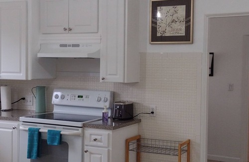 Sebring House | Deco style spacious remodeled house in the heart of Sebring close to everything.